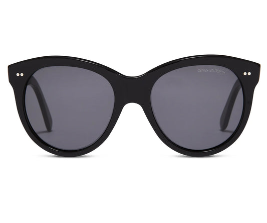 Oliver Goldsmith – MANHATTAN BLACK